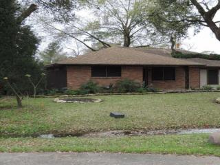 822 Hohl St, Houston, TX 77022-2224