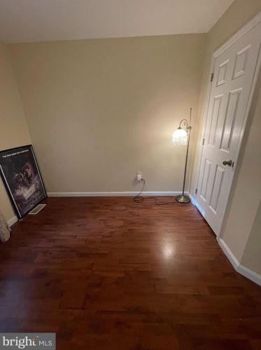 28 Deep Holw Ln, Lancaster PA  17603-7418 exterior