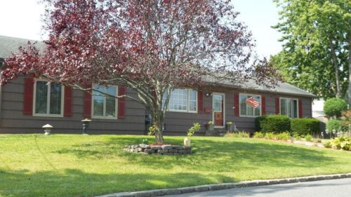 80 Lewis Ln, Bricktown, NJ 08724-3685