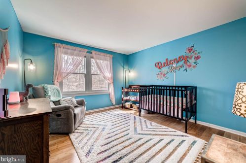 5838 Fitzhugh St, Springfield VA  22015-3625 exterior