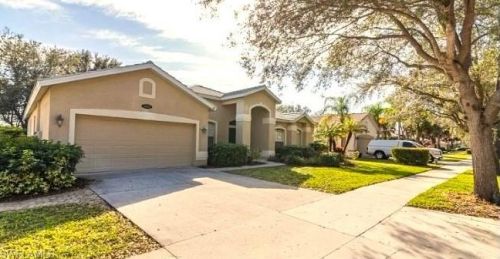 14932 Indigo Lakes Dr, Naples, FL 34119-4800