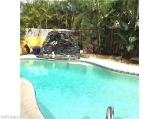 790 10th St, Naples, FL 34120-2059