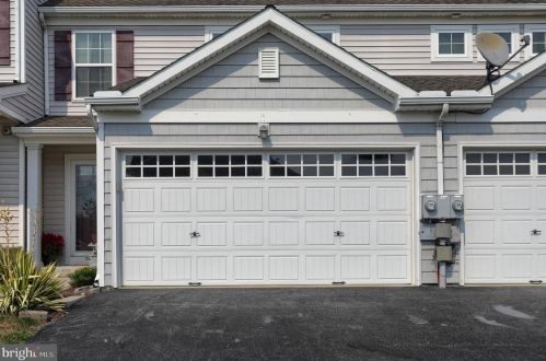 608 Fox Ridge Ln, Lebanon, PA 17042-7692