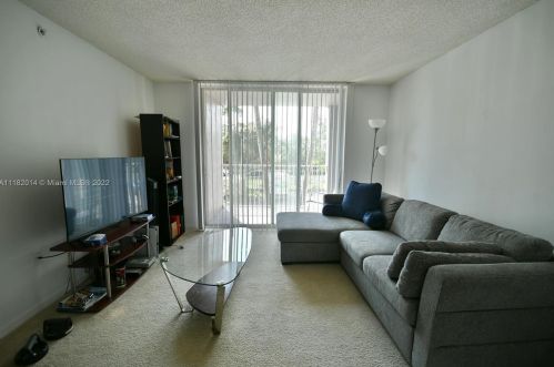 631 111th Ln, Hollywood, FL 33025-6932