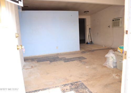 5201 28th St, Tucson AZ  85711-5823 exterior