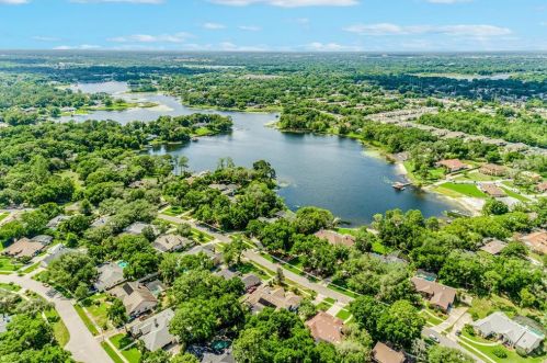 212 Shady Oaks Cir, Lake Mary, FL 32746-3684
