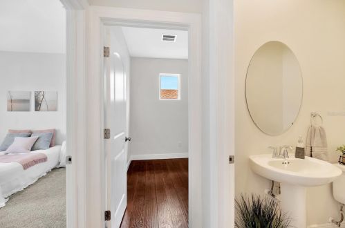 1040 Pointe Alexis Dr, Tarpon Springs FL  34689-7119 exterior