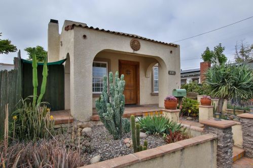 4085 Thorn St, San Diego, CA 92105-4053