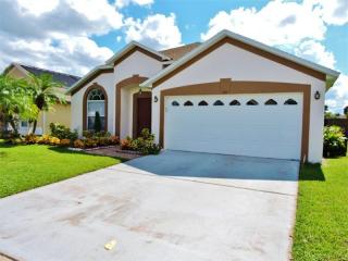302 White Marsh Cir, Orlando, FL 32824-6049