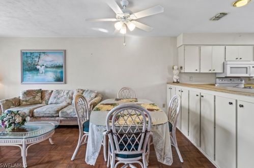 1607 Ridgecrest St, Lehigh Acres FL 33936-5843 exterior