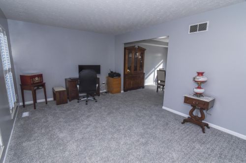 831 Mallard Dr, Grants Lick, KY 41001-9055