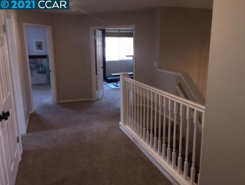 327 Whispering Oaks Ct, West Pittsburg CA  94565-7371 exterior