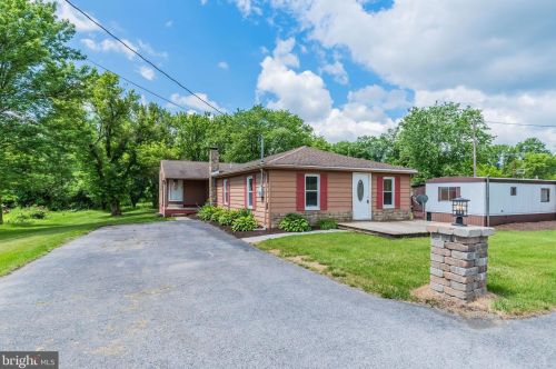 12953 Cumberland Hwy, Orrstown, PA 17244-9626