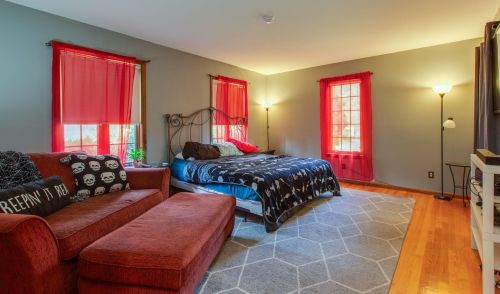 6 Birch Hill Rd, Salem NH  03079-3473 exterior