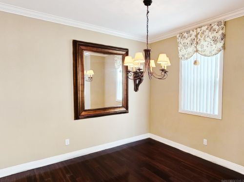 1441 Caminito Sicilia, Chula Vista CA  91915-4143 exterior