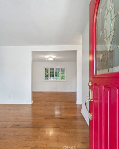 1278 Carmel Dr, Simi Valley CA  93065-4118 exterior