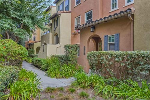 2581 Escala Cir, San Diego, CA 92108-4769