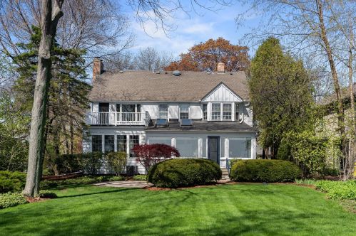 5650 Shore Dr, Milwaukee, WI 53217-4861