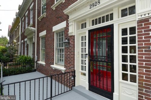 2928 Upton St, Washington, DC 20008-1151