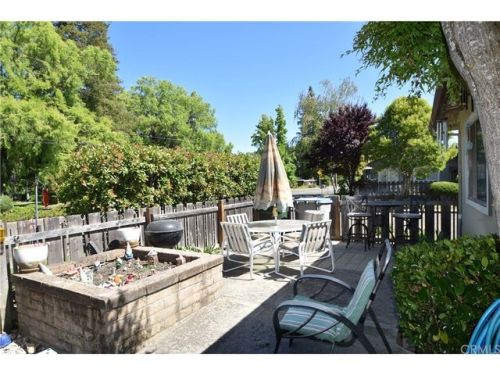 1611 Main St, Lakeport, CA 95453-3618