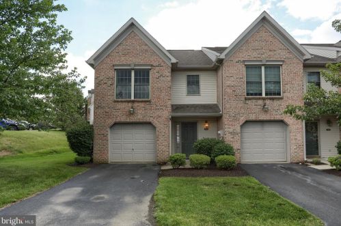 310 Saddle Ridge Ct, Harrisburg, PA 17110-3997