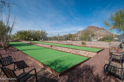 1921 Tilting T Pl, Tucson AZ 85713-6751 exterior