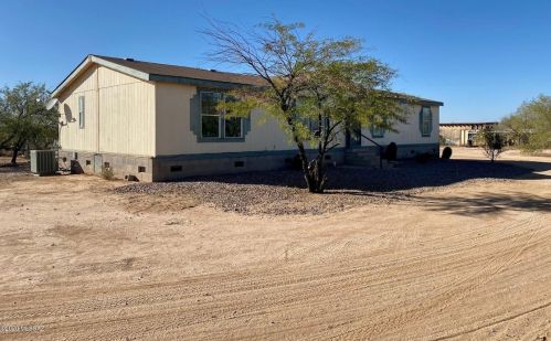 11597 Kushmaul Rd, Tucson, AZ 85735-2304