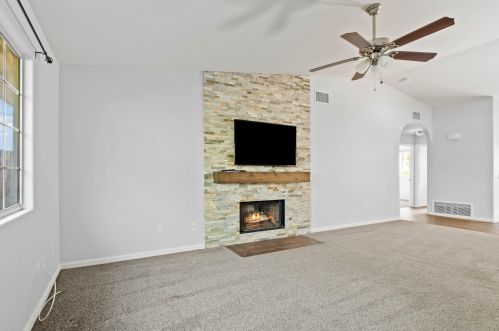 51960 Avenida Herrera, La Quinta CA  92253-3166 exterior