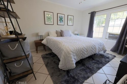 280 Orizaba Ave, Long Beach CA 90814-2453 exterior