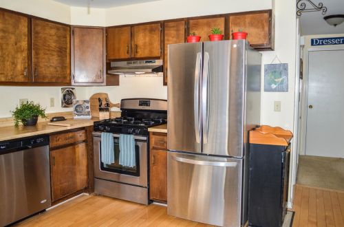 57 Sawyer Rd, Keene NH  03431-2135 exterior