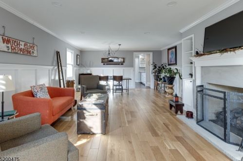 21 Normandie Pl, Cranford NJ  07016-1961 exterior