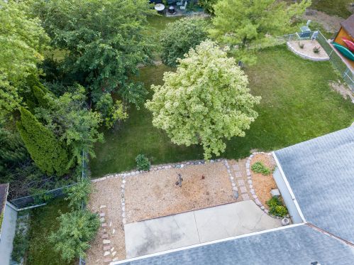 700 18th Ave, West Bend, WI 53090-2317