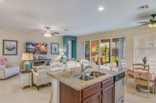 11964 Crestwood Cir, Port Saint Lucie FL  34987-2738 exterior