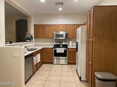 15330 Maui Ln, Sun City AZ  85379-6067 exterior