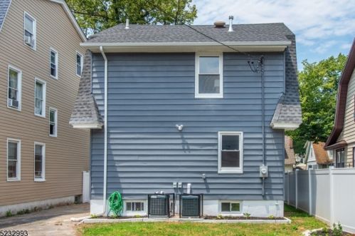 172 Freeman Ave, East Orange NJ  07018-2706 exterior