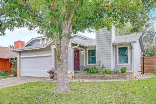 12907 Covington Trl, Austin TX  78727-7049 exterior