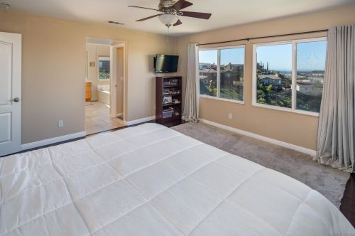 7608 Seattle Dr, La Mesa CA  91941-7892 exterior