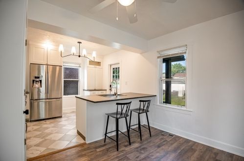 662 Stambaugh Ave, Hermitage PA  16146-4131 exterior