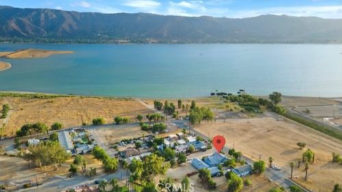 228 Spring St, Lake Elsinore CA  92530-4103 exterior