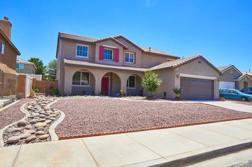 13743 Thrush Ct, Victorville, CA 92394-7619