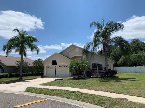 211 Clydesdale Cir, Sanford, FL 32773-6891
