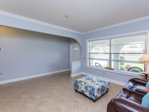 5272 Lake Blvd, Delray Beach FL  33484-4270 exterior
