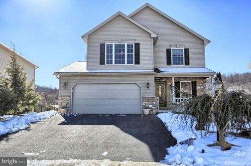 134 Lakeside Dr, Alpine, PA 17339-9235