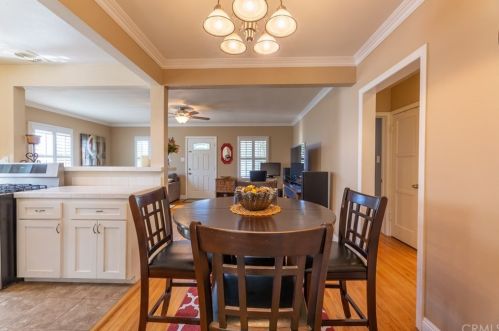 6028 Dunrobin Ave, Lakewood CA  90713-1034 exterior