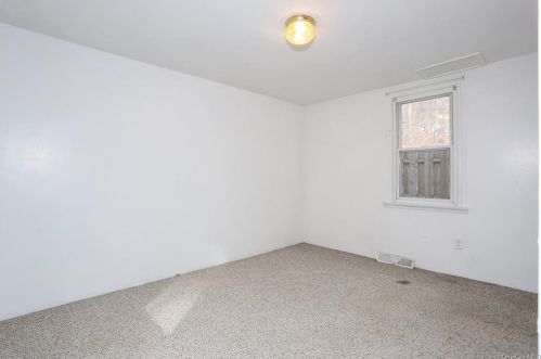 369 Route 17, Tuxedo Park NY  10987-4306 exterior