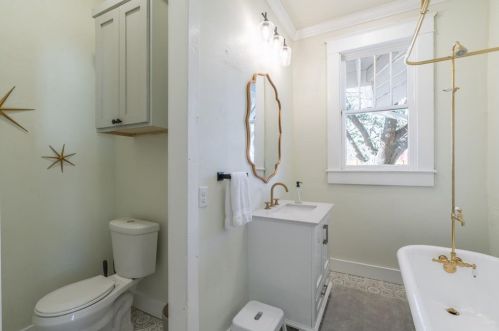 3808 Pne St, Greenville TX  75401-5324 exterior