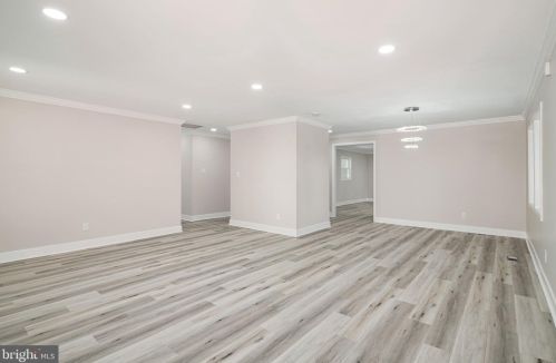 111 Niagara Ln, Willingboro NJ  08046-1224 exterior