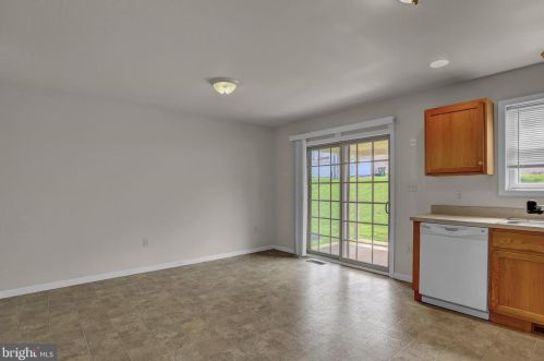 343 Atlantic Ave, Red Lion PA  17356-1509 exterior