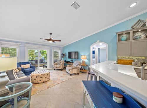 2097 Parrot St, Fort Pierce FL  34952-6758 exterior