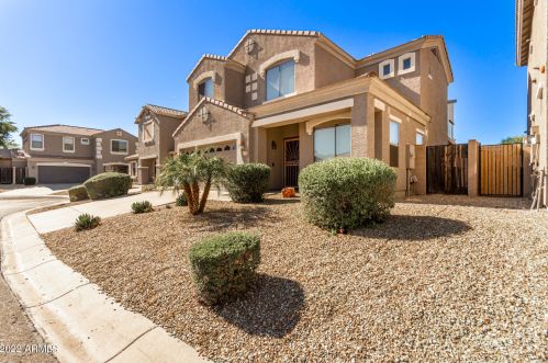 15820 74th Dr, Peoria AZ  85382-1817 exterior